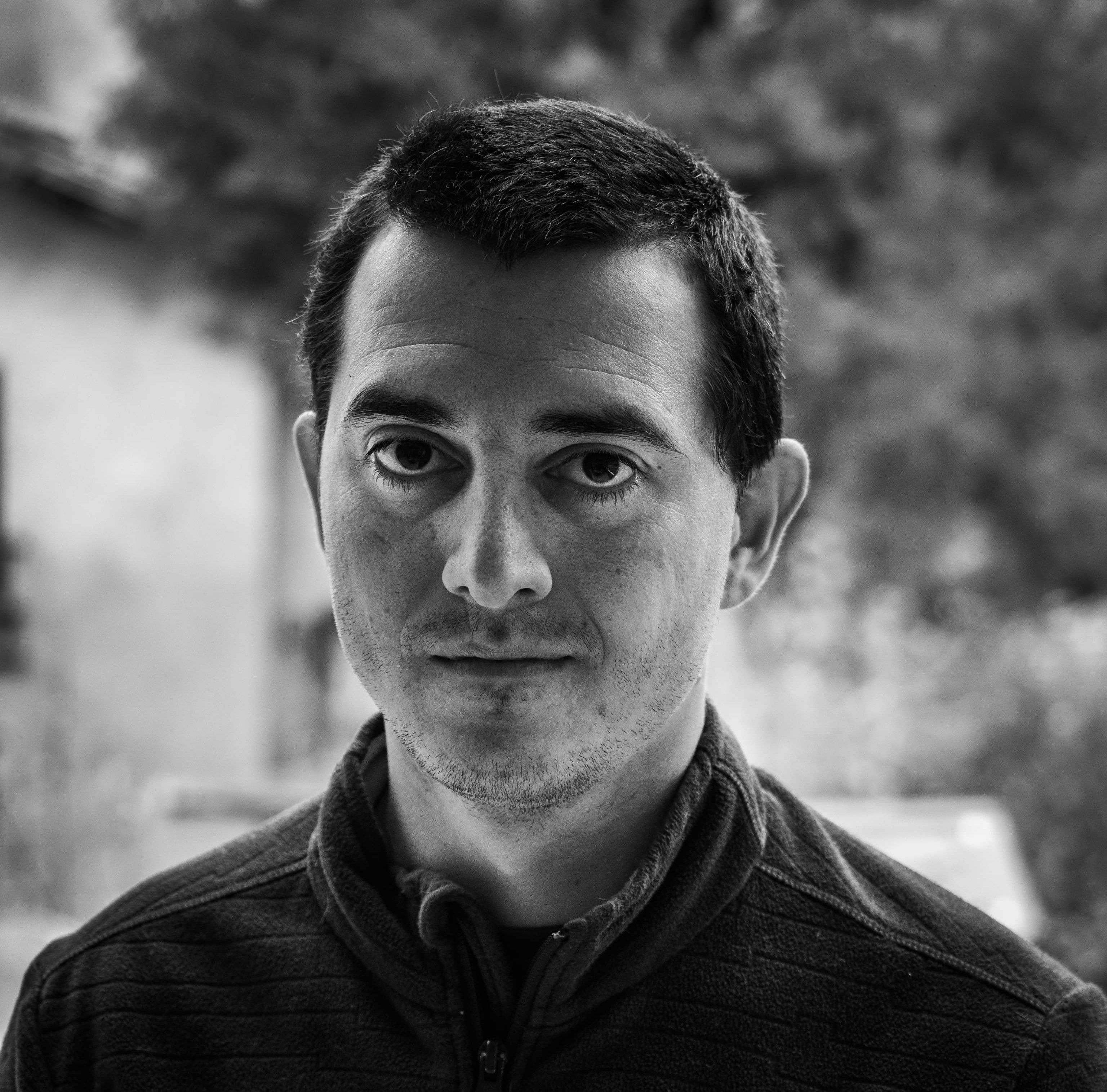 Navigation bar avatar